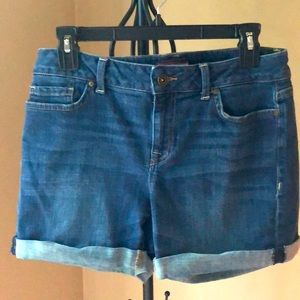 Tommy Hilfiger denim shorts